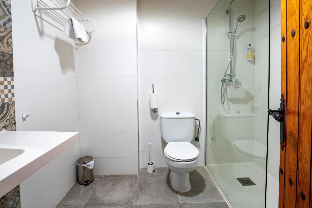 Hostal Plaza De Italia Caces Eksteriør bilde