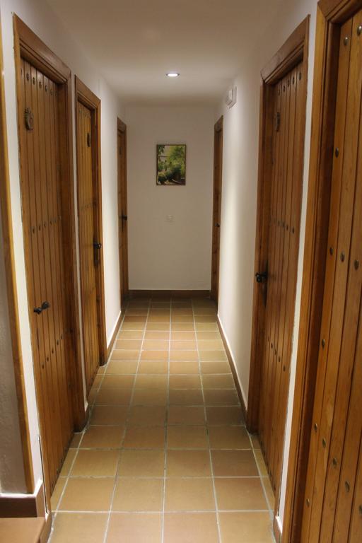 Hostal Plaza De Italia Caces Eksteriør bilde